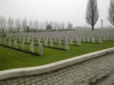 Brandhoek_Cemetery