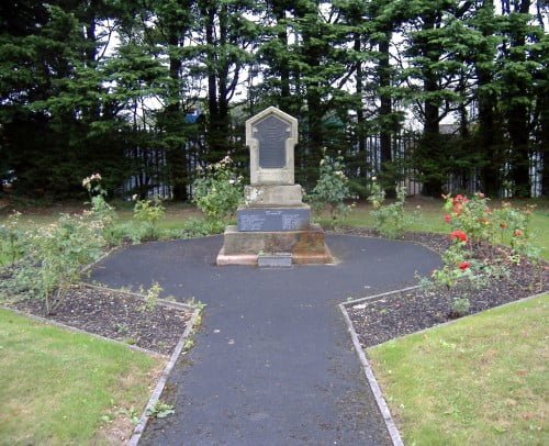 Greenfield War Memorial 003