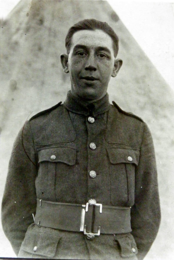 Picton-John-Jones-001